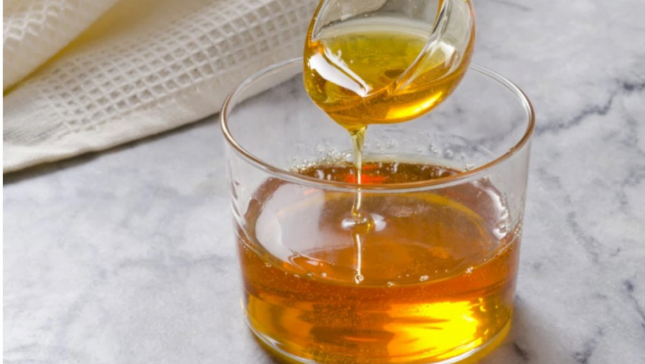 Domaći sirup protiv kašlja: Potrebna su vam samo tri prirodna sastojka