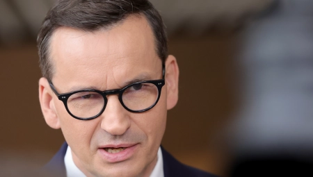 LETI PERJE PO EU Moravjecki poručio Šolcu da se ne meša u unutrašnje poslove Poljske