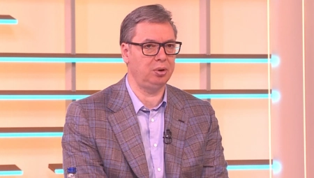 SJAJNE VESTI Predsednik Aleksandar Vučić poručio: POVEĆANJE PENZIJA OD 1. OKTOBRA, UVEĆANJE PLATA OD 1. SEPTEMBRA!