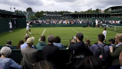 DRAMA U BLIZINI VIMBLDONA Ovo nije dobro: Kolima se zakucao u školu, ima povređenih