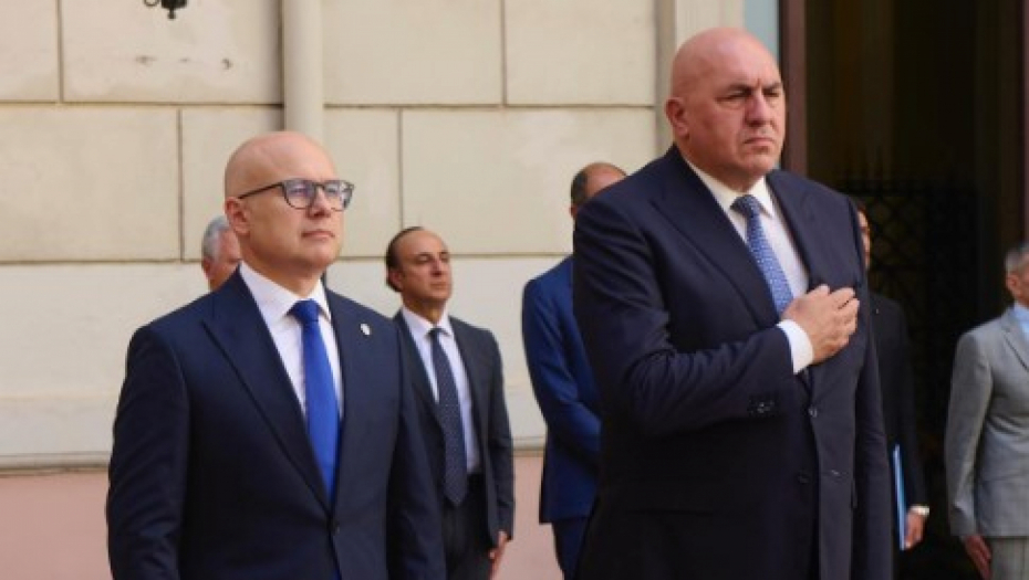 SASTANAK MINISTARA VUČEVIĆA I KROZETA U RIMU Zvaničnici razmenili su stavove o mogućnostima prevazilaženja aktuelne krize na KiM