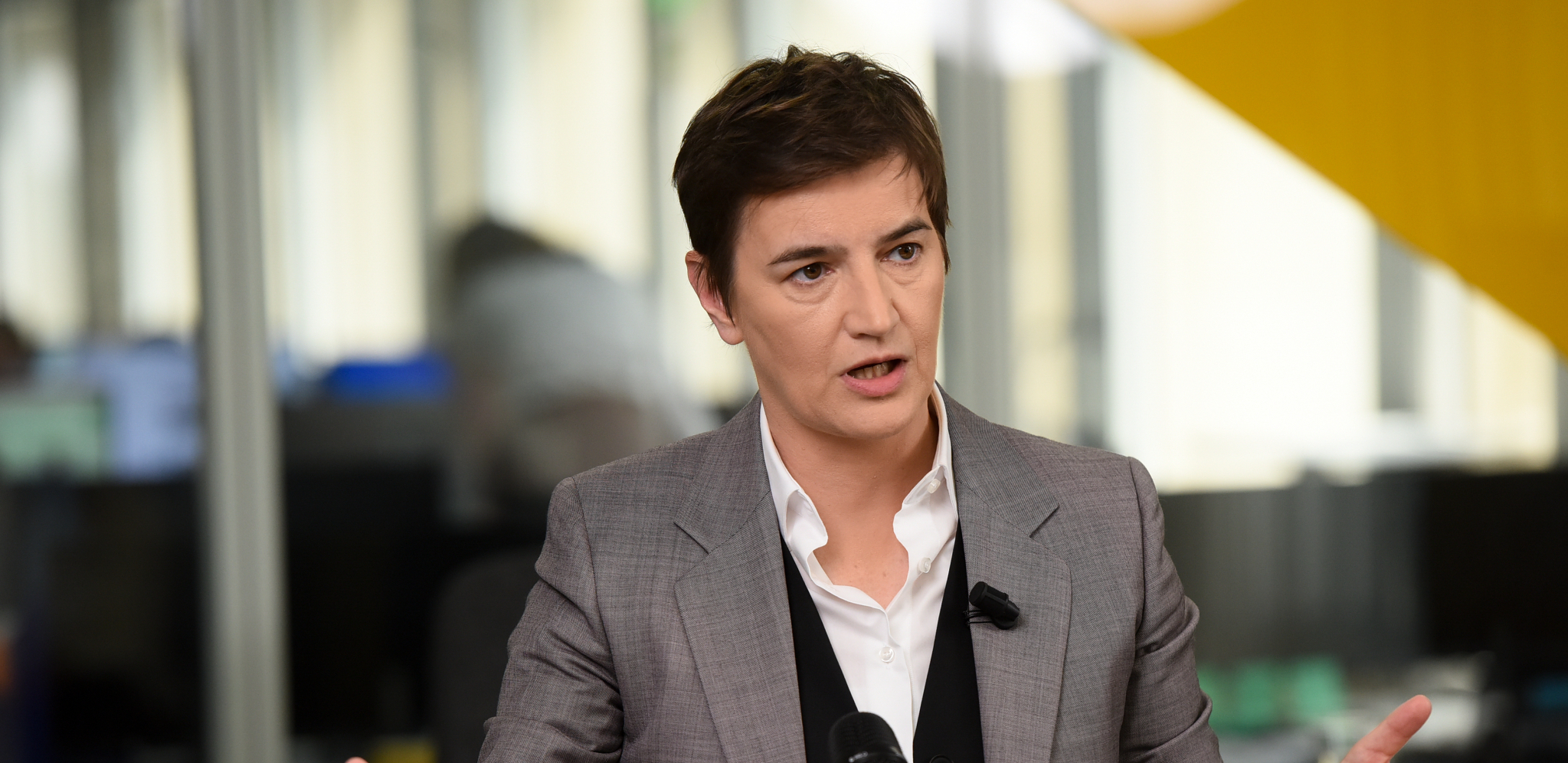 KOLIKO VREĐATE INTELIGENCIJU NAŠIH GRAĐANA, NIJE NI ČUDO ŠTO NIKO ZA VAS NEĆE DA GLASA Brnabić odgovorila na nove laži opozicije