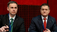 BEOGRADSKI ODBORI UZ VUKA, A NOVOSADSKI UZ MIKIJA! Nastavlja se opšti rat u Narodnoj stranci