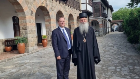 Saopštenje Eparhije raško-prizrenske i ambasade Velike Britanije