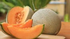 DIJETA SA OVIM VOĆEM SKIDA 5 KG ZA 2 NEDELJE Pomoću "kraljice hidratacije" bićete zategnute kao praćka