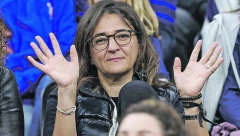 KAD MAJKA PREUZME ULOGU MENADŽERA  Pretnje pohlepnoj mami Kilijana Mbapea