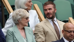 REŠIO DILEMU JEDNOM ZA SVAGDA Legendarni fudbaler rekao ko je najbolji svih vremena, Đoković mu odmah odgovorio (FOTO)