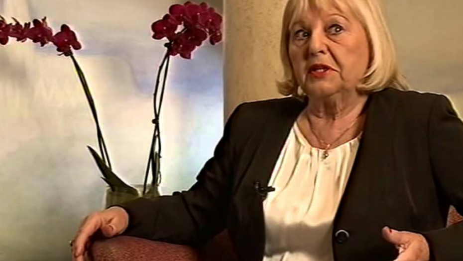 PREMINULA POZNATA JUGOSLOVENSKA PEVAČICA ELVIRA VOĆA