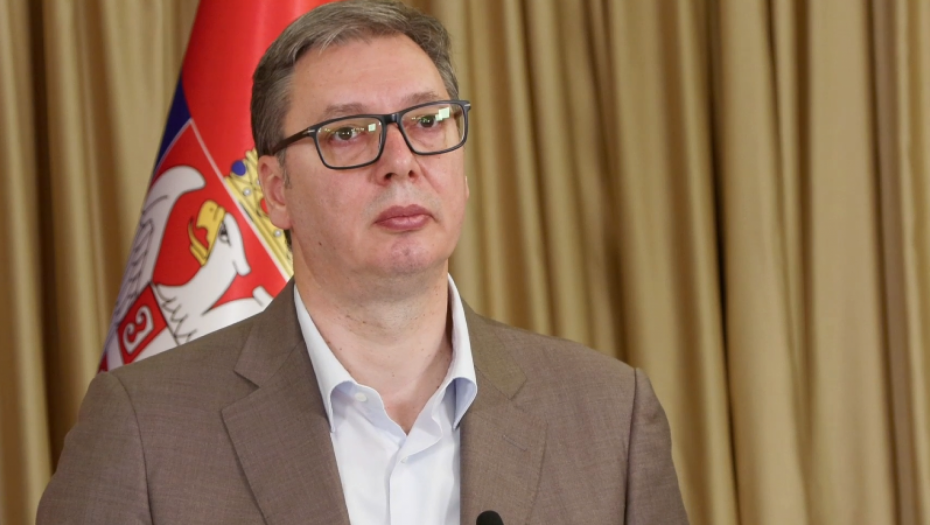 "NEKA POČIVA U MIRU" Vučić se oprostio od Aleksandra Matanovića