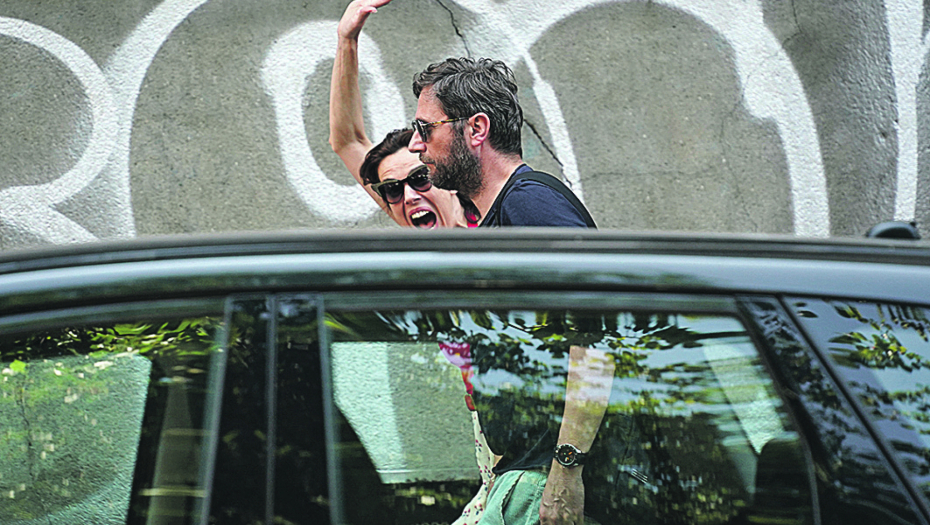 OGOLJENA Katarina Radivojević je važila za najlepšu glumicu u Srbiji, a Alo! ju je uhvatio u neprepoznatljivom izdanju!