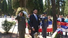 UPISALI SE U SPOMEN KNJIGU Delegacija Ministarstva odbrane posetila Kajmakčalan i Zejtinlik (FOTO)