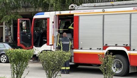 DIMIO MESO NA TERASI, PA ZAPALIO KUĆU Vatrogasci intervenisali
