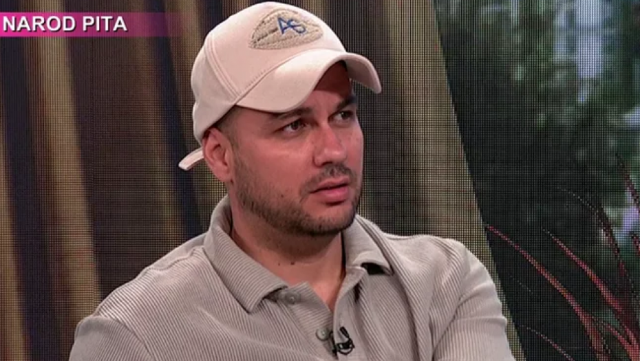 ČESTO SAM ODLAZIO NA GROB DA PRIČAM SA NJIM Pevačev otac izvršio samoubistvo, njegovu smrt nikada nije prežalio