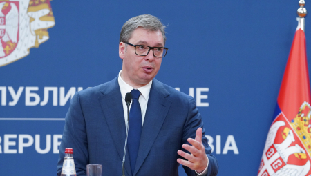 "EVO, 100 ZEMALJA STALO U RED DA PRIZNA NEZAVISNOST KOSOVA" Vučić ironično o izjavi Milanovića