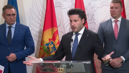 "NEMA ODLAGANJA POPISA" Abazović prokomentarisao i šokiranost izvestiteljke UN načinom na koji se u CG čuvaju dokazi