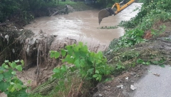 POKRENUTA KLIZIŠTA U UŽICU Jedno preti da se obruši na magistralni put: Preduzete hitne mere sanacije (FOTO)