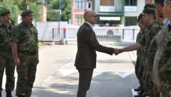 Ministar Vučević obišao Centar za obuku kopnene vojske u Požarevcu (FOTO)