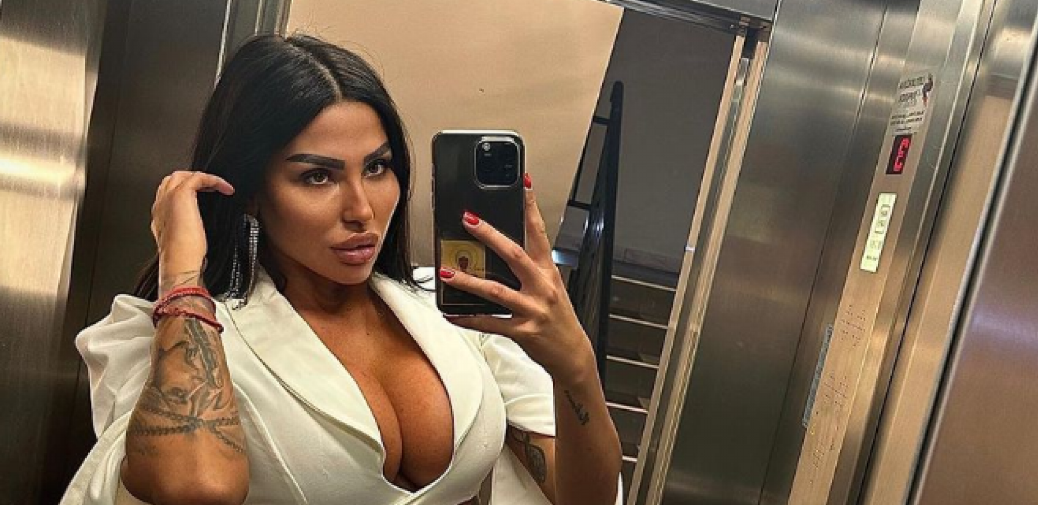 EVO U KAKVOM JE STANJU TIJANA AJFON NAKON NAPADA Prvo oglašavanje ostavilo sve bez teksta, da li je ovo moguće?! (FOTO)