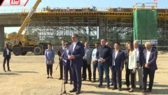 POSTIGNUT VAŽAN DOGOVOR U POŽAREVCU Vučić: Broj radnika mora da bude daleko veći