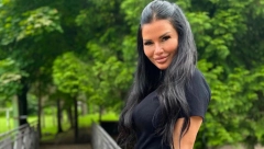 PORODILA SE BIVŠA ZADRUGARKA Na svet donela dečaka, odmah objavila njegovu prvu fotografiju i otkrila ime