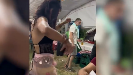 TRBUŠNA PLESAČICA PRAVI DARMAR U OBRENOVCU Usijala se atmosfera na vašaru (VIDEO)