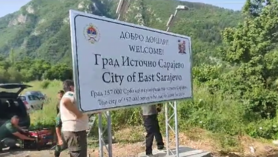 U SARAJEVU ZVANIČNO ZGAZILI NA SEĆANJE 157.000 PROGNANIH SRBA Gradonačenica Karić jednim potezom dodatno uvredila srpski narod (VIDEO)