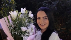NIJE SAMO CECA VRELA BAKA I Vesna Topalović ima unuku, a grmi kako izgleda