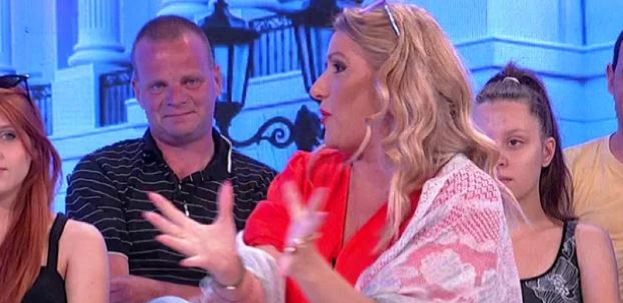 BAKA I MAMA SU JOJ VEROVALE Jelena Golubović progovorila o sukobu sa tetkom, pa otkrila sve o ostavinskoj raspravi