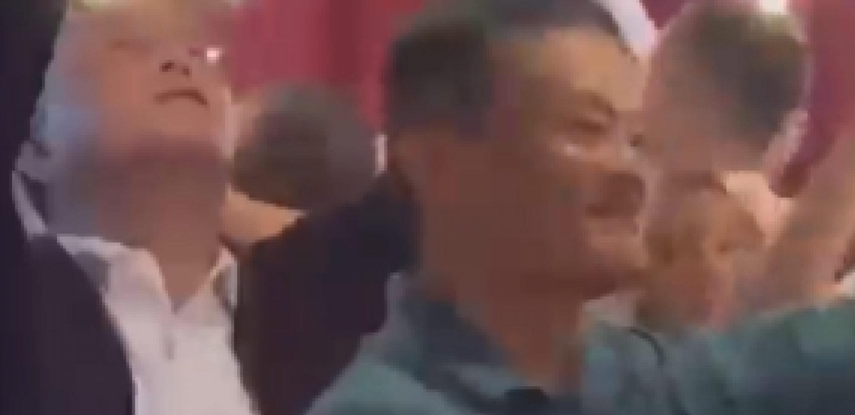 EVO KAKO SE KINESKI MILIJARDER PROVODI U BEOGRADU Osnivač Alibabe u popularnom klubu u društvu prijatelja (VIDEO)