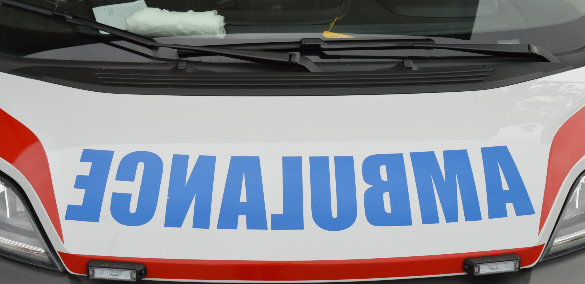 MUŠKARAC SE UTOPIO, UMALO DA STRADAJU I ŽENA I DETE Tragedija na Crnogorskom primorju