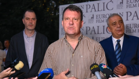 POČEO JUBILARNI 30. FESTIVAL EVROPSKOG FILMA NA PALIĆU Mirović: Film je važan segment kulturne delatnosti u našoj zemlji (VIDEO)