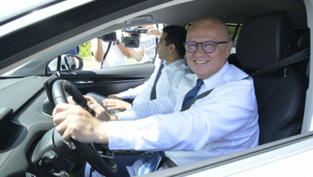 Vesić i Bočvarski se uverili da zajednički tag funkcioniše besprekorno