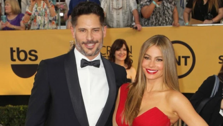 RAZVODE SE SOFIJA VERGARA I DŽO MANGANIJELO? Hladna čestitka izazvala buru na internetu! (FOTO)