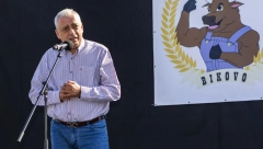 Subotica: Gradonačelnik Stevan Bakić otvorio „Seoske igre bez granica“ u Bikovu