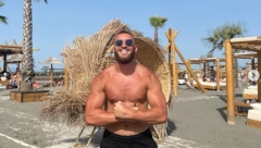 I MENSUR SE POČASTIO ROLEKSOM! Bivši zadrugar pazario skupoceni sat, pa se pohvalio na društvenim mrežama! (FOTO)