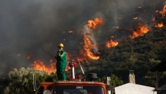 APOKALIPSA U GRČKOJ Nastavlja se borba sa požarima, izgorelo na hiljade hektara šume (FOTO)