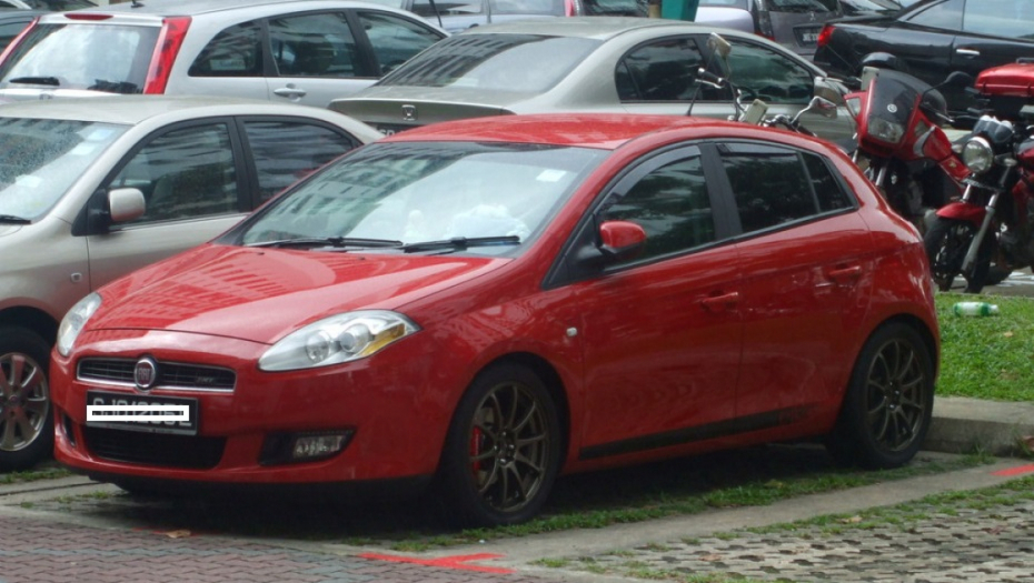 ZA PORODIČNI AUTOMOBIL PLAĆAJU PO 100.000 EVRAAzijska zemlja naplaćuje paprenu sumu, a postoji i dobar razlog