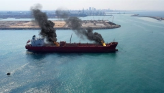 TERETNI BROD POTONUO U CRVENOM MORU Huto opet izveli napad