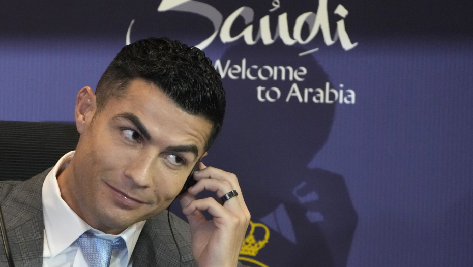 KAD TI JE RONALDO ŠEF: Fudbaler kupio firmu s koojim je imao sukobe, zaposlenima priredio IZNENAĐENJE