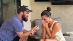 MNOGI OVO NAZIVAJU NAJBOLJOM PROSIDBOM IKADA "Kapa dole, ovo neće ništa nadmašiti"