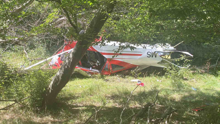 DVA PILOTA POVREĐENA U PADU AVIONA Isplivali detalji zastrašujuće nesreće u Crnoj Gori (FOTO)