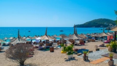 REMETIO JAVNI RED I MIR: Baranki pokazao polni organ na plaži pa dobio 20 dana zatvora