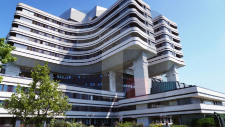 MLADI PADAJU KAO POKOŠENI, NA VMA UNOSE DODATNE KREVETE Lekari u šoku zbog broja srčanih udara: Ovo je prvi znak za UZBUNU