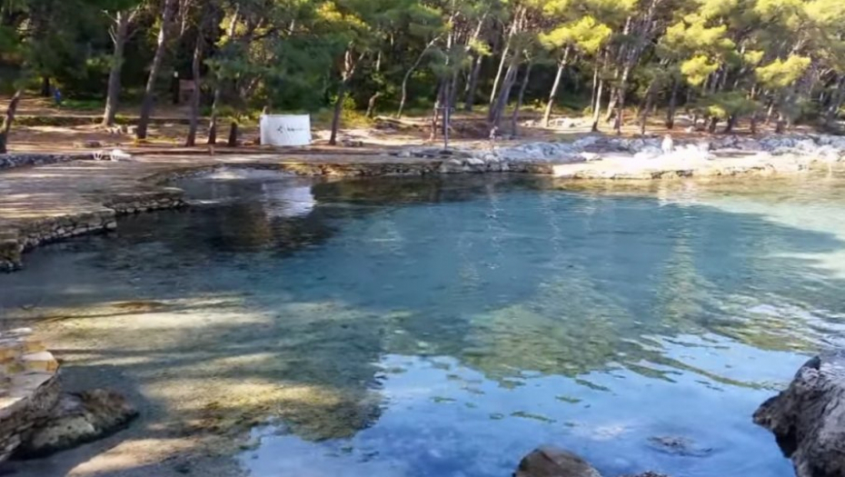 UŽASNE SLIKE IZ HRVATSKE: More puno fekalija