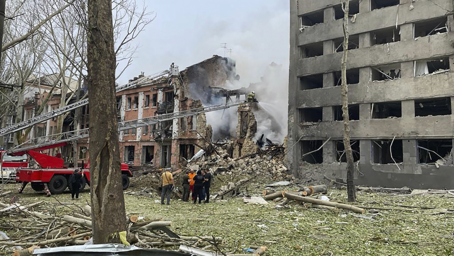 RUSKI RAKETNI NAPAD NA NIKOLAJEV: Poginulo dete i još dvoje ljudi!