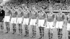 KAKO JE TITO USPEO DA POBEDI STALJINA? Čuvena utakmica Jugoslavije i SSSR-a, Brozov telegram i neobična nagrada (VIDEO)