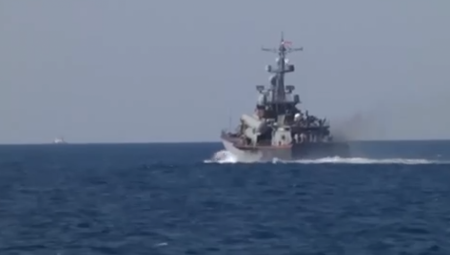 HAOS U AMERICI! Ruski brod ušao ušao u njihove vode, obalska straža digla UZBUNU!