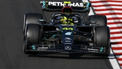 SADA I ZVANIČNA POTVRDA Hamilton napustio Mercedes i prelazi u Ferari