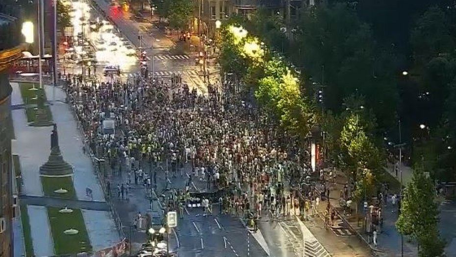 12. PROTEST PROZAPADNE OPOZICIJE Završen skup u Beogradu, pristalice opozicije se razilaze