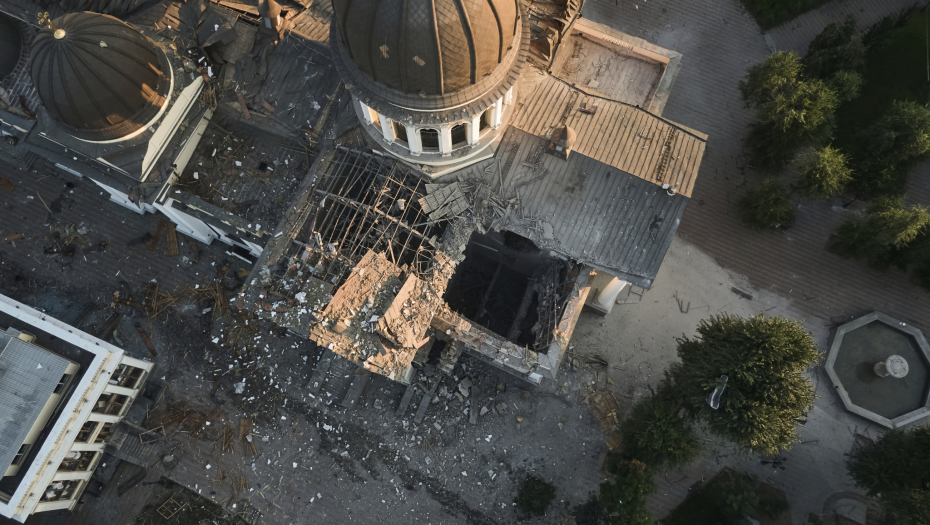 U NAPADU NA ODESU IMA POGINULIH Teško oštećena crkva Preobraženja Gospodnjeg (FOTO)